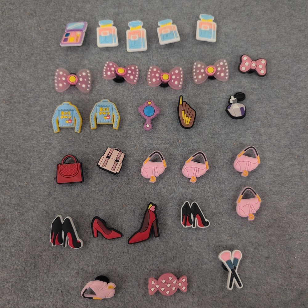 28pc Fashion Beauty Shoe Charms Set‎ Handbags High Heels Makeup Bows for Clogs